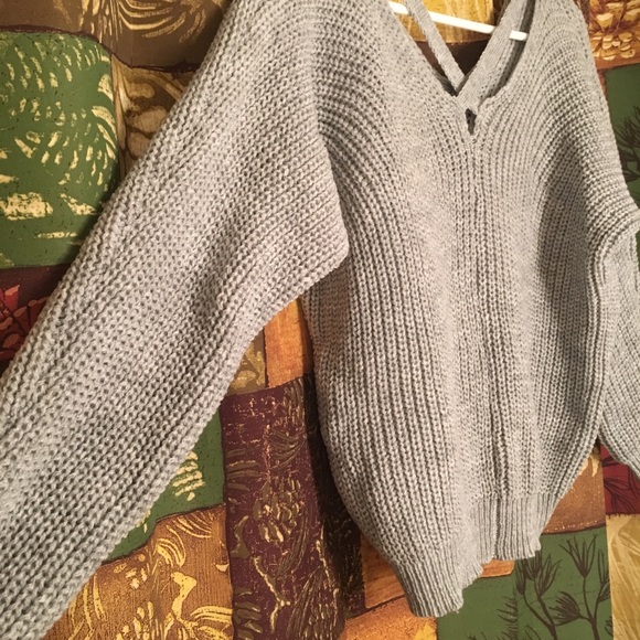Super cute grey sweater with crisscross back :) - Picture 3 of 5